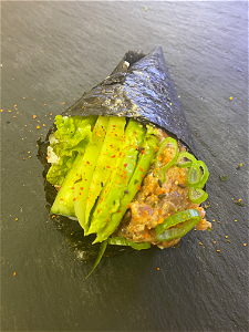 Spicy Tuna Temaki